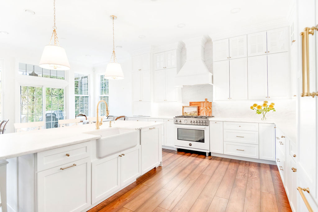 Thinking of white kitchen cabinets ?
