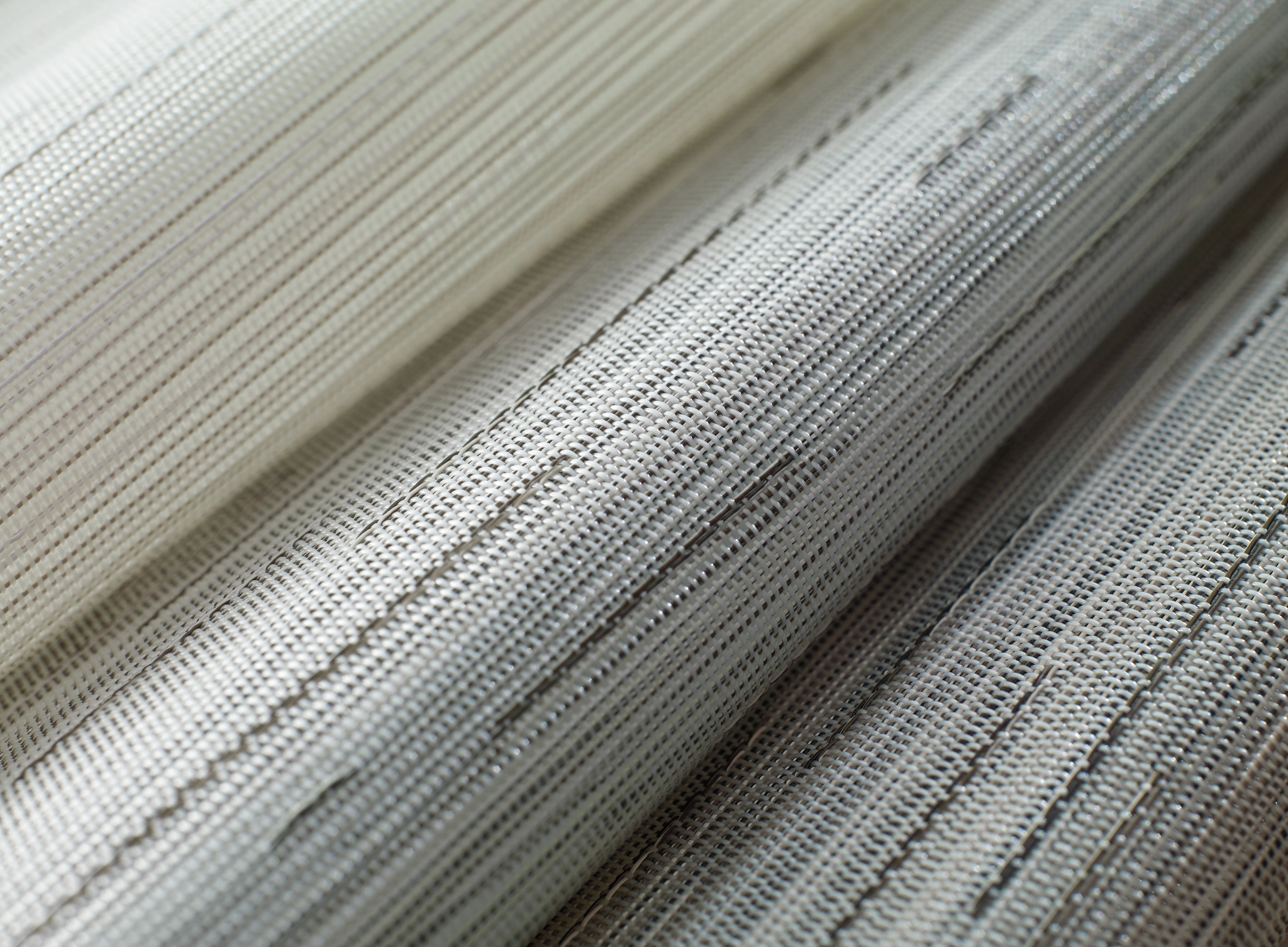 Worldwide Flooring Design Center Skyline® Panel-Track Blinds Skyline® Panel-Track Blinds Hunter Douglas 