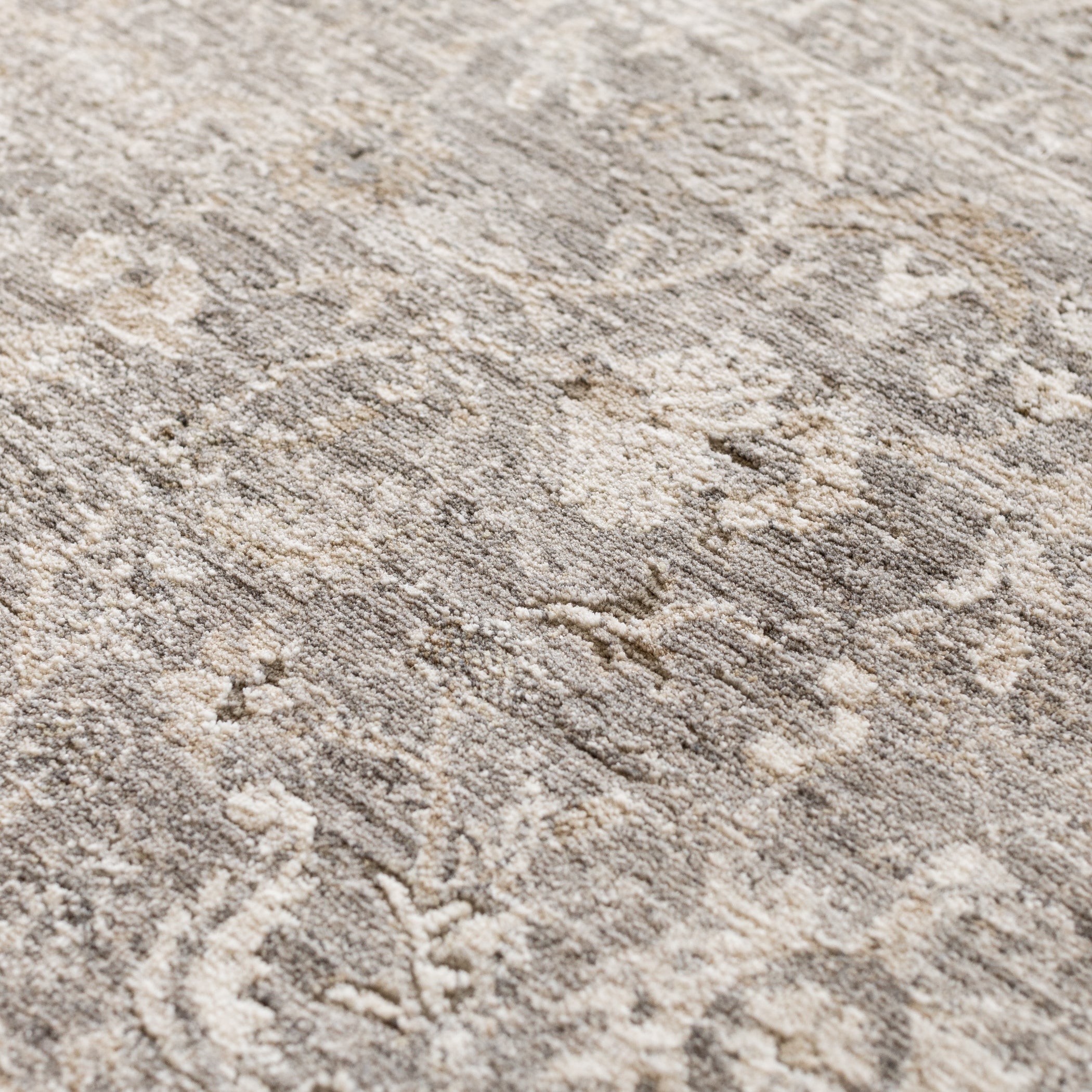 Worldwide Flooring Design Center Cyprus CY9 Silver Cyprus CY9 Silver Dalyn 