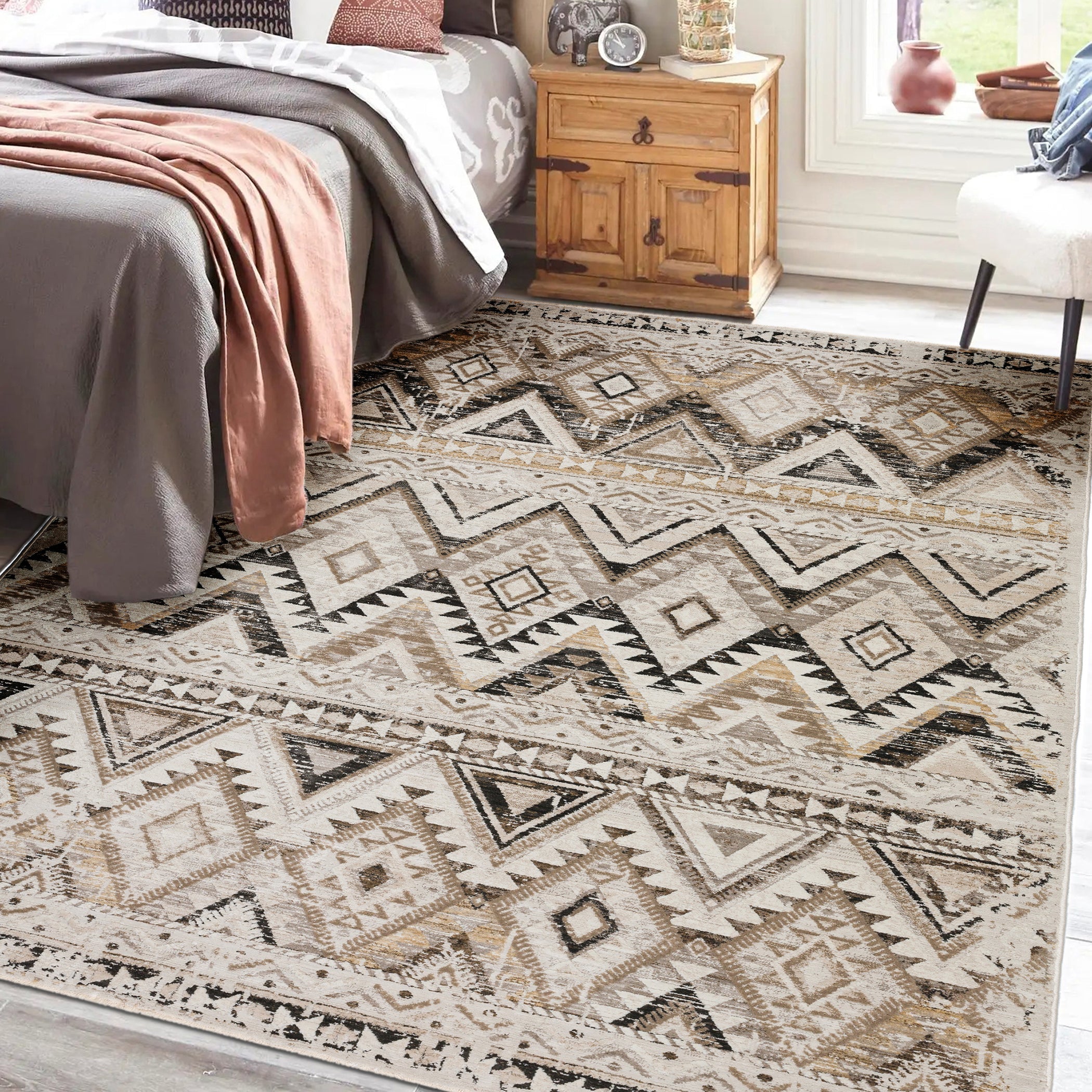Worldwide Flooring Design Center Izmir IZ2 Taupe  Dalyn 