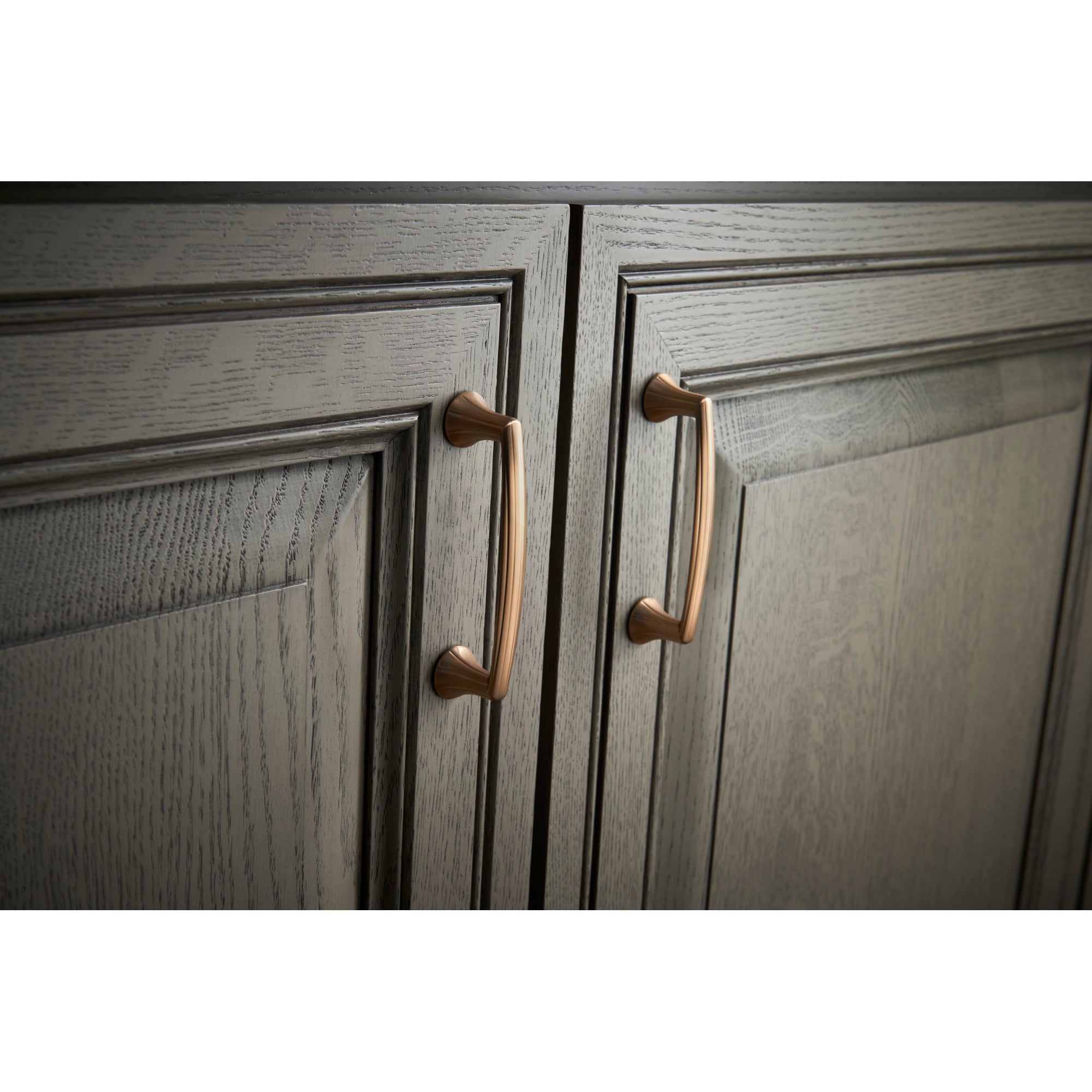 Worldwide Flooring Design Center Rue Pull 3 3/4 Inch (c-c) Brushed Satin Nickel Rue Pull 3 3/4 Inch (c-c) Brushed Satin Nickel Top Knobs Decorative Hardware