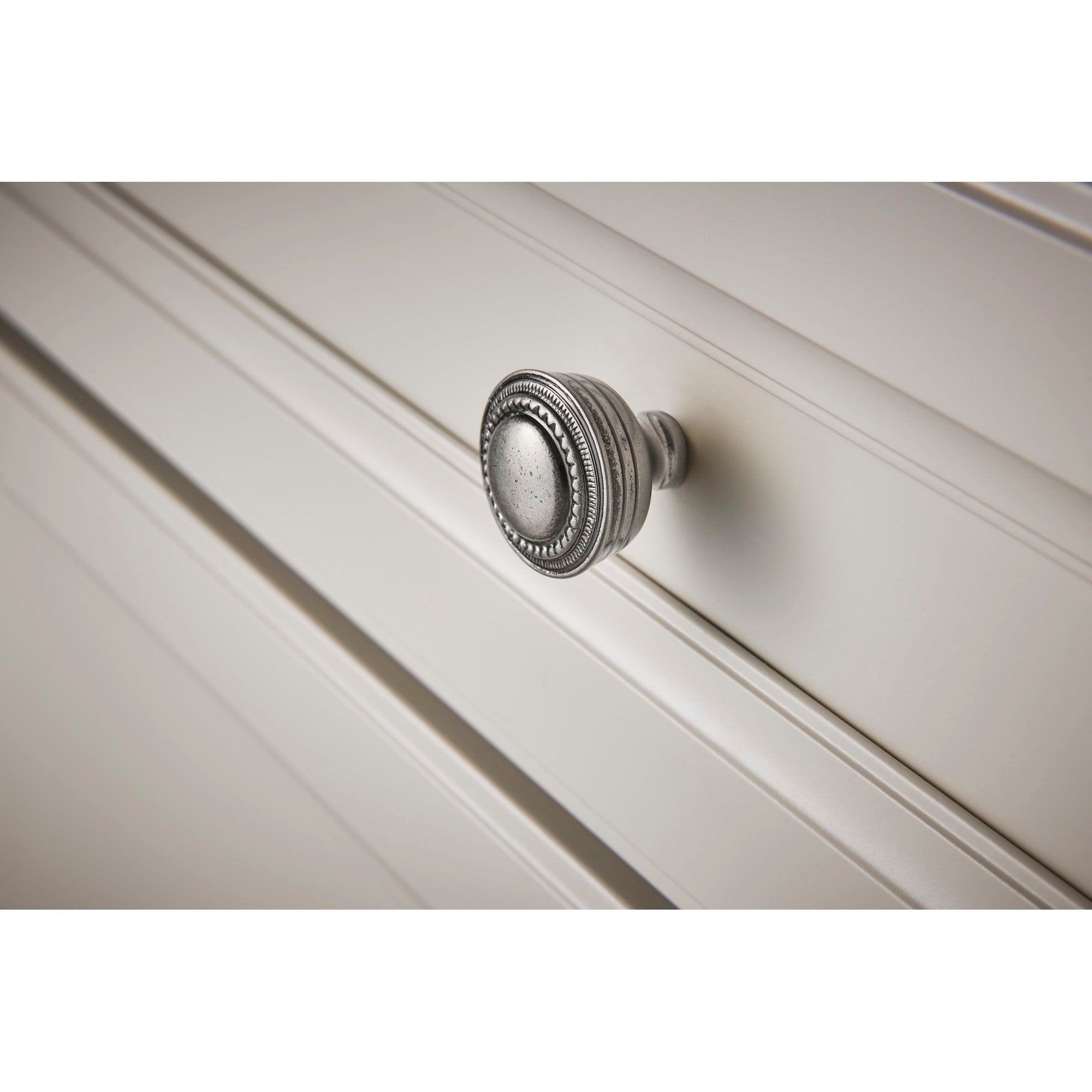 Worldwide Flooring Design Center Contessa Knob 1 1/4 Inch Old English Copper Contessa Knob 1 1/4 Inch Old English Copper Top Knobs Decorative Hardware