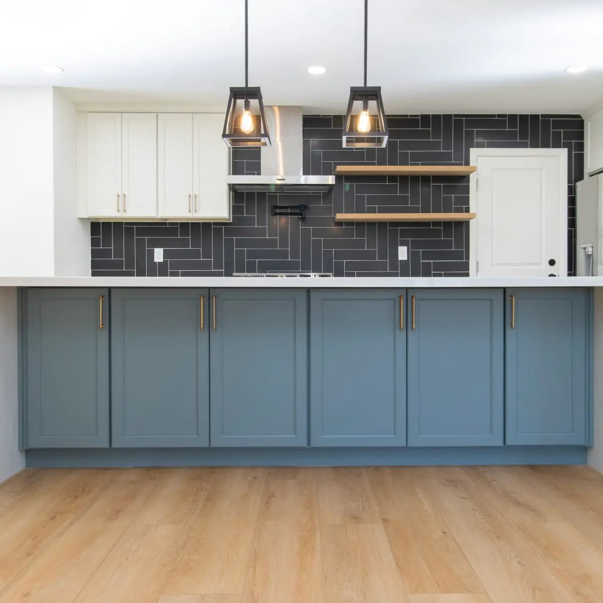 Worldwide Flooring Design Center LEGENDS - SOUTHWIND  Cali Floors