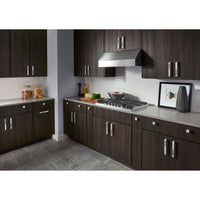 Worldwide Flooring Design Center Modern Metro Slot Pull 7 Inch (c-c) Polished Chrome Modern Metro Slot Pull 7 Inch (c-c) Polished Chrome Top Knobs Decorative Hardware