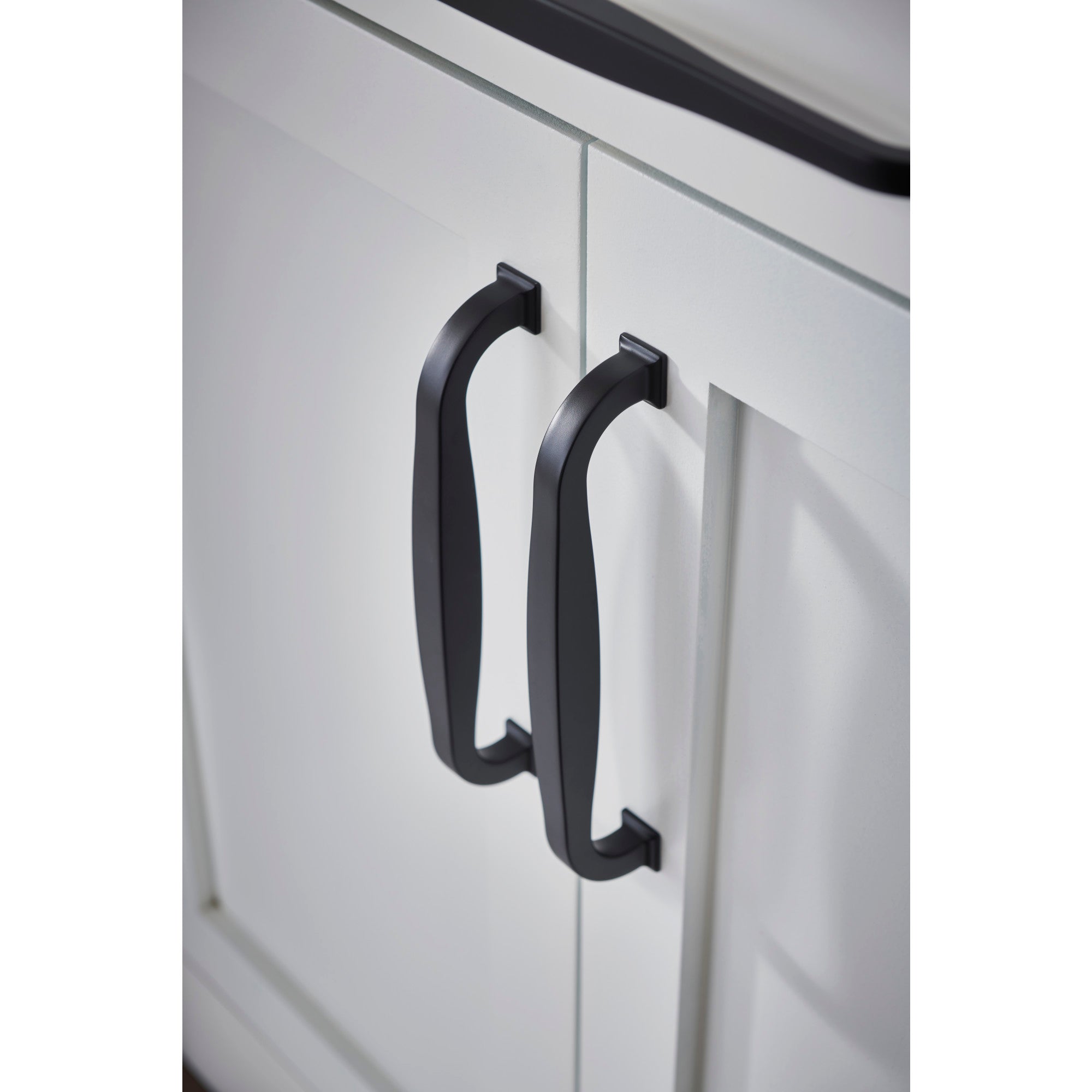 Worldwide Flooring Design Center Contour Pull 5 1/16 Inch (c-c) Flat Black Contour Pull 5 1/16 Inch (c-c) Flat Black Top Knobs Decorative Hardware